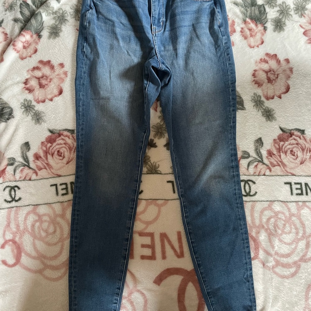 American Eagle Outfitters Blue Skinny The Dream Jeans with Stretch